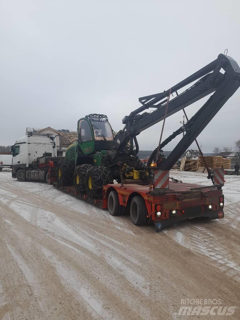 John Deere 1070 E Hogstmaskiner
