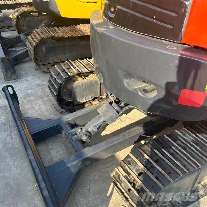 Kubota U 35 Minigravere <7t