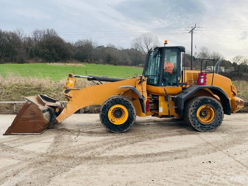CASE 821 FXR Hjullastere