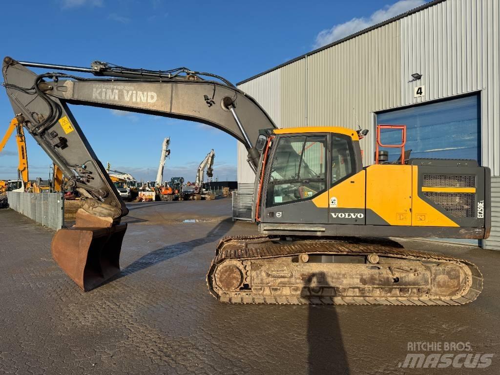 Volvo EC 250 EL Beltegraver