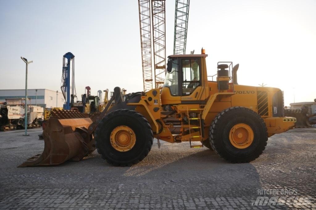 Volvo L220 F Hjullastere