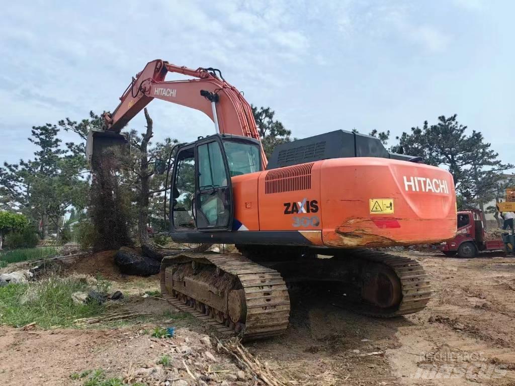 Hitachi ZX 300 Beltegraver