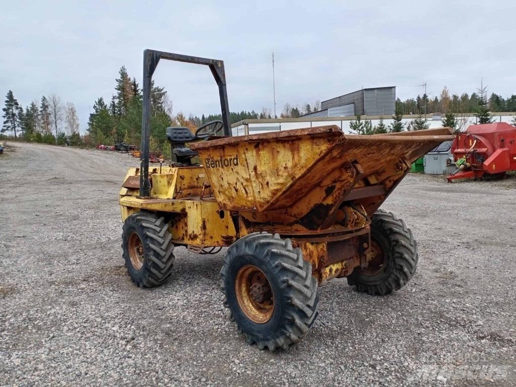Benford 3 t Rammestyrte Dumpere