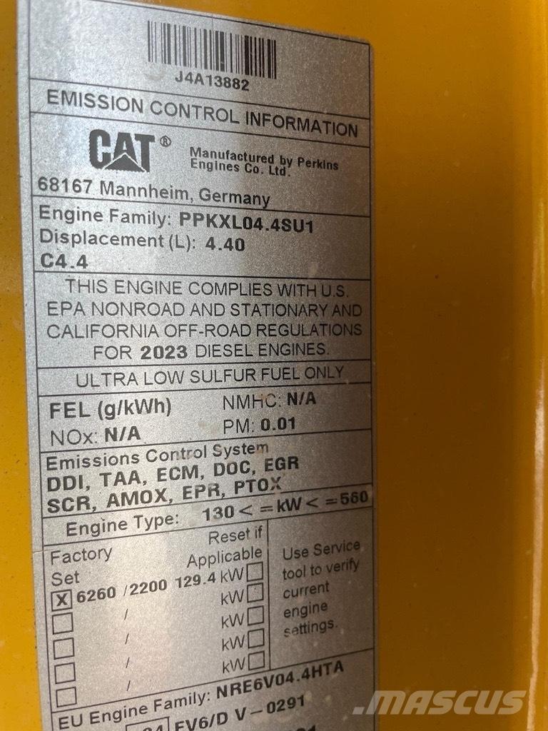 CAT MH3024 Gravemaskiner for avfallshåndtering