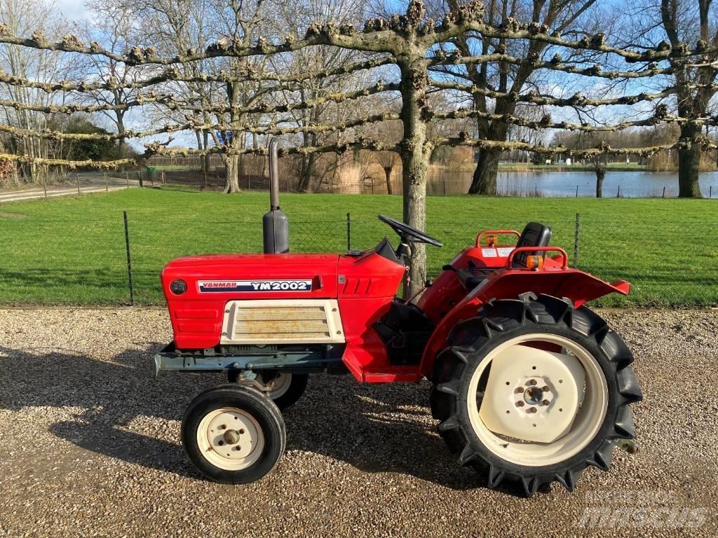 Yanmar YM 2002 D Traktorer