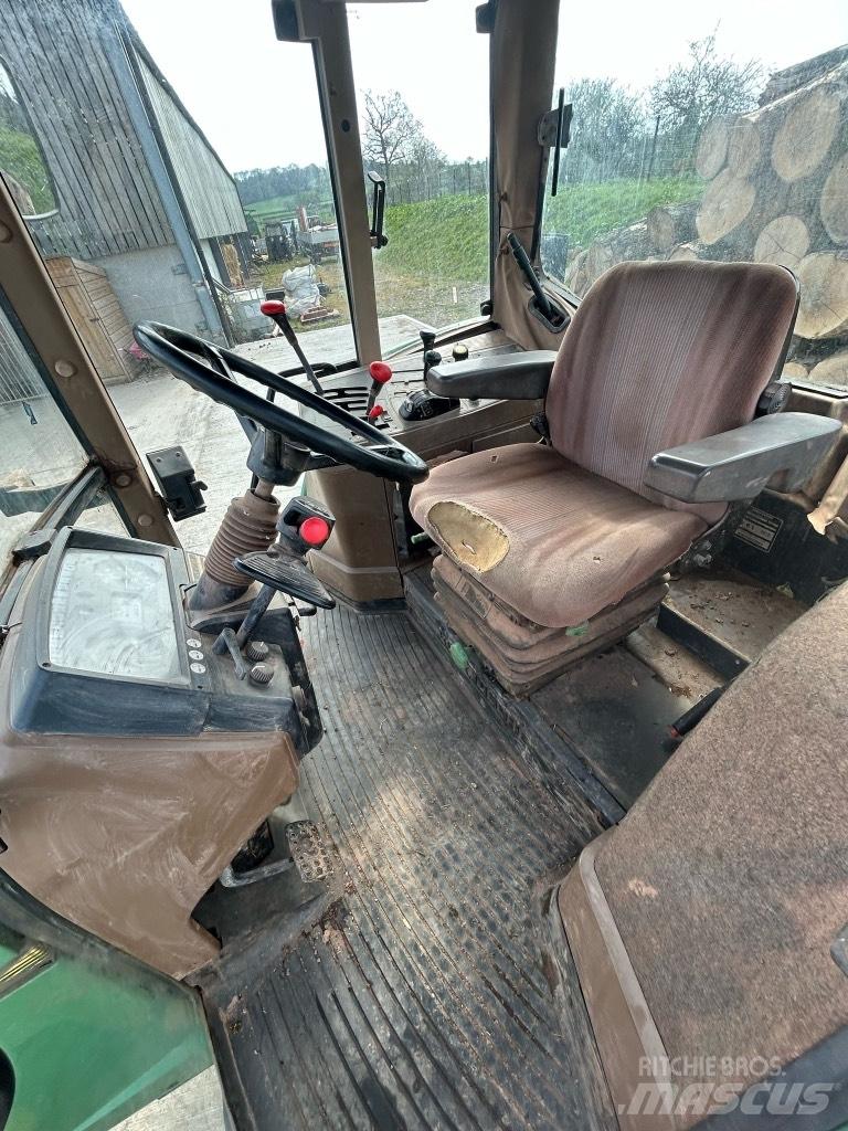 John Deere 6400 Kompakttraktorer