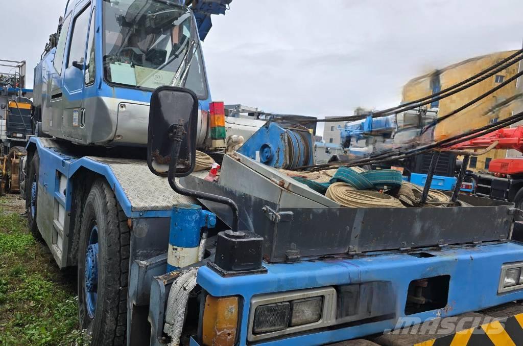 Tadano TR 250 M-6 Røff terreng kraner
