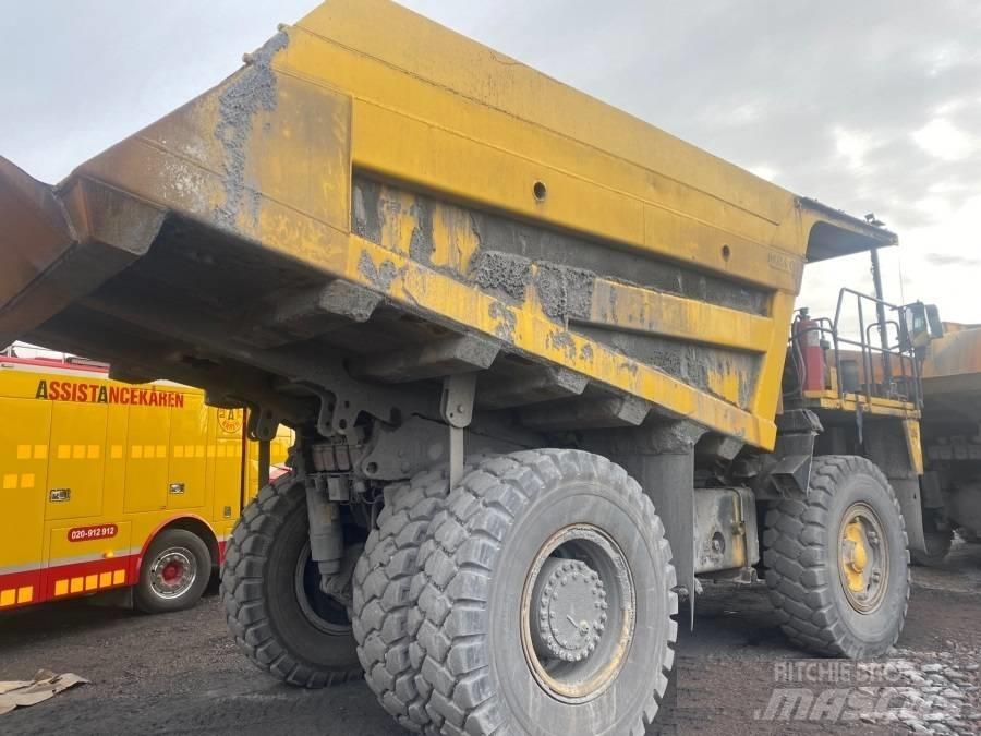 Komatsu HD405-7 Tipptrucker