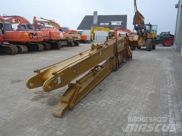 Long Reach  Cat 320 Gravemaskiner med lang bom