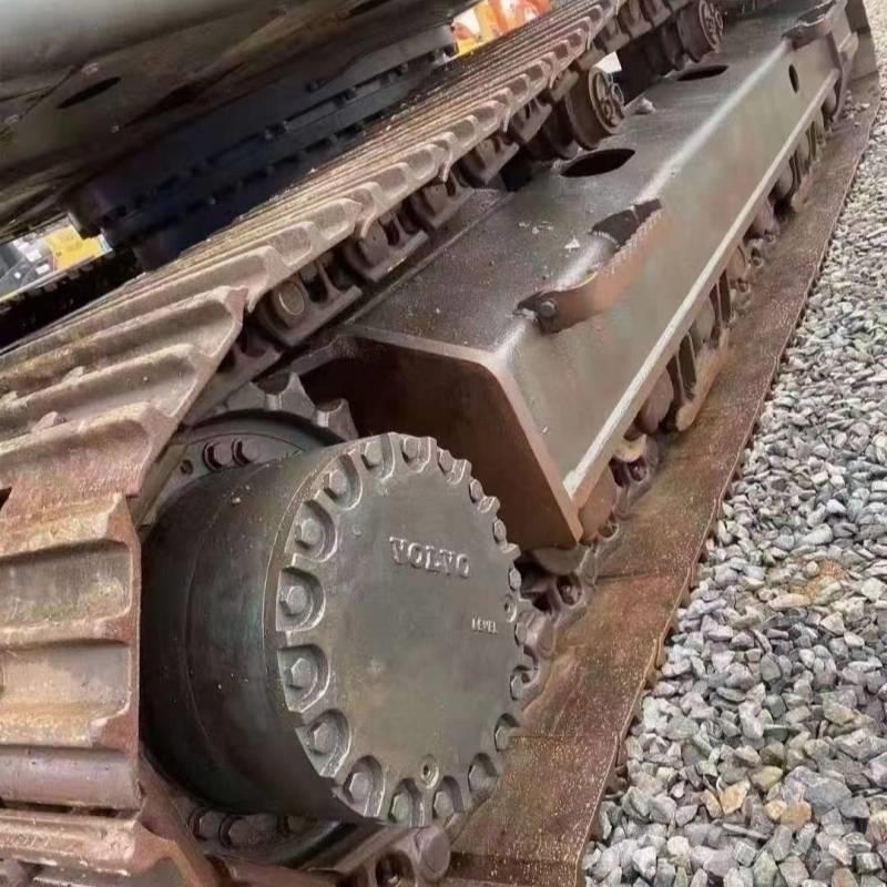 Volvo EC 360 Beltegraver