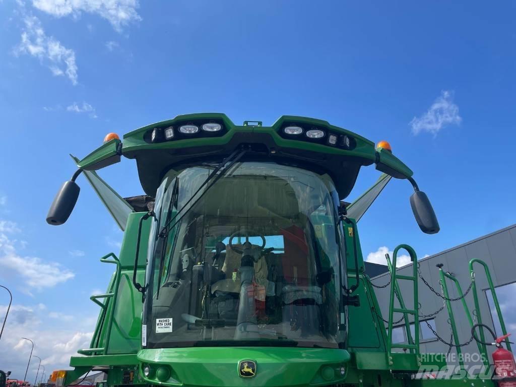 John Deere S670 4x4 Skurtreskere