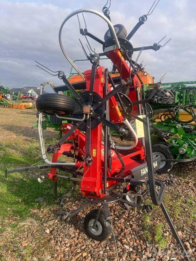 Vicon FANEX 764 Raker og høyvendere