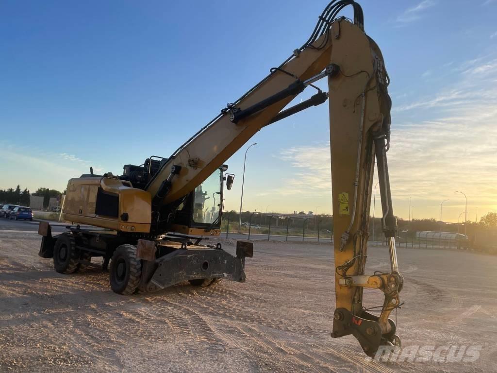 CAT MH 3022 Gravemaskiner for avfallshåndtering