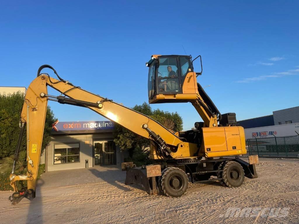 CAT MH 3022 Gravemaskiner for avfallshåndtering
