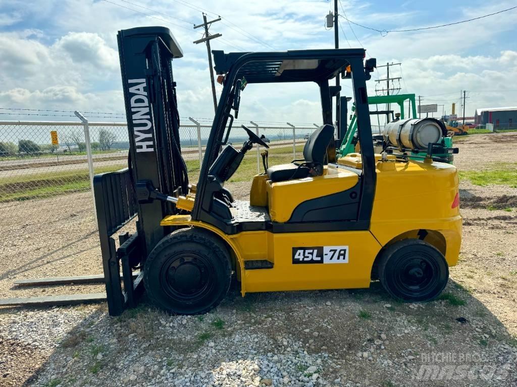 Hyundai 45 L-7 A Gaffeltrucker - Annet