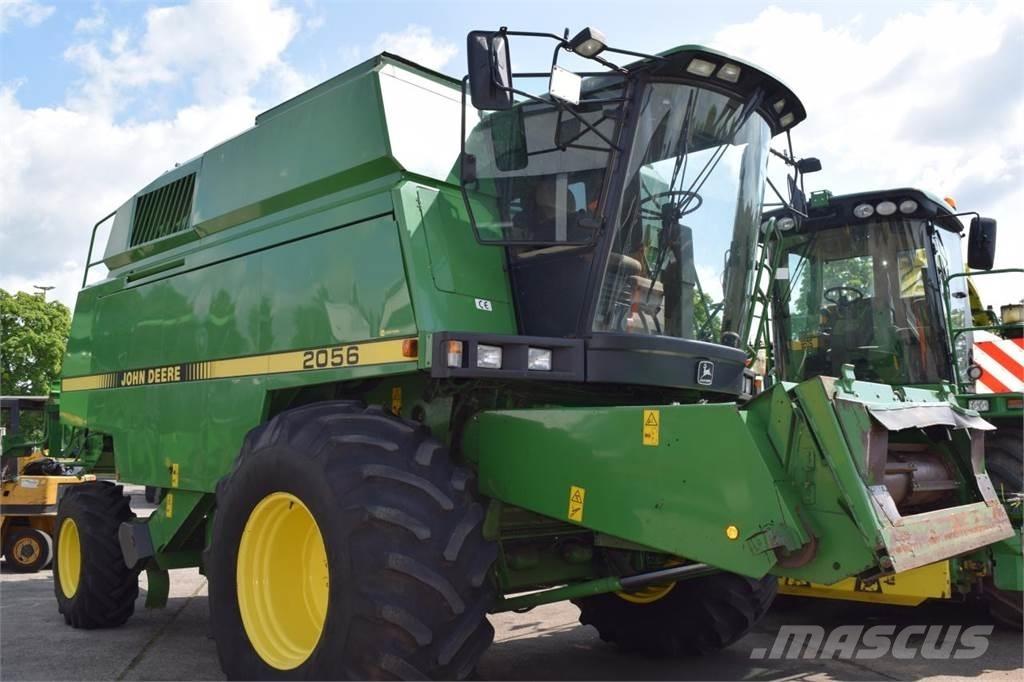 John Deere 2056 Skurtreskere