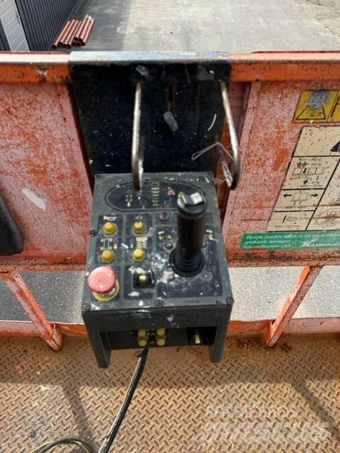 JLG M4069 Sakselifter