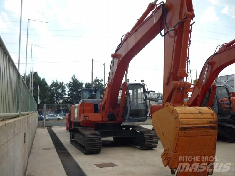 Hitachi EX 220-3 Beltegraver