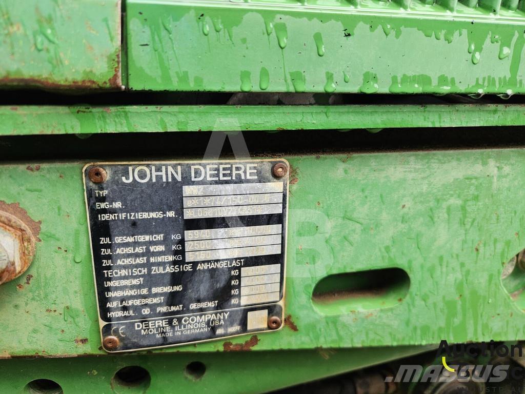 John Deere 6810 Traktorer