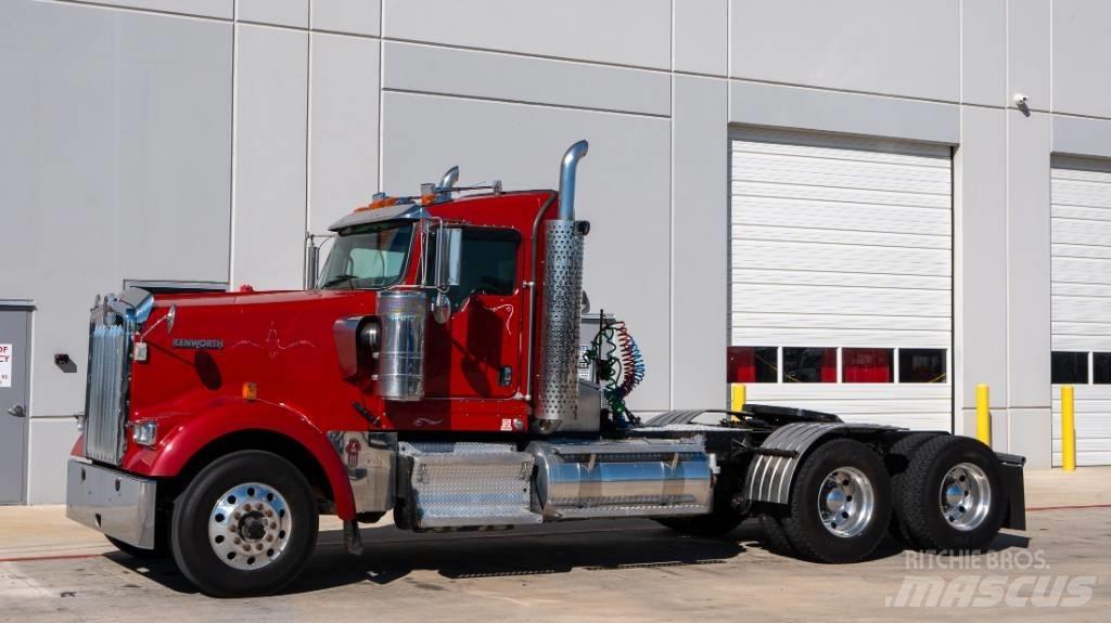 Kenworth W 900 Trekkvogner