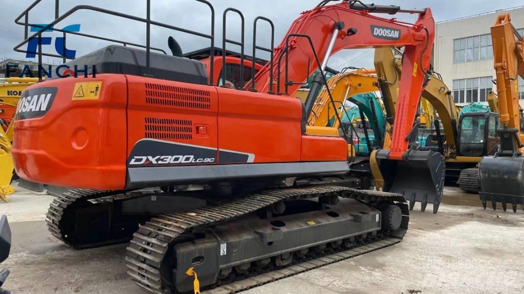 Doosan DX 300 LC Beltegraver