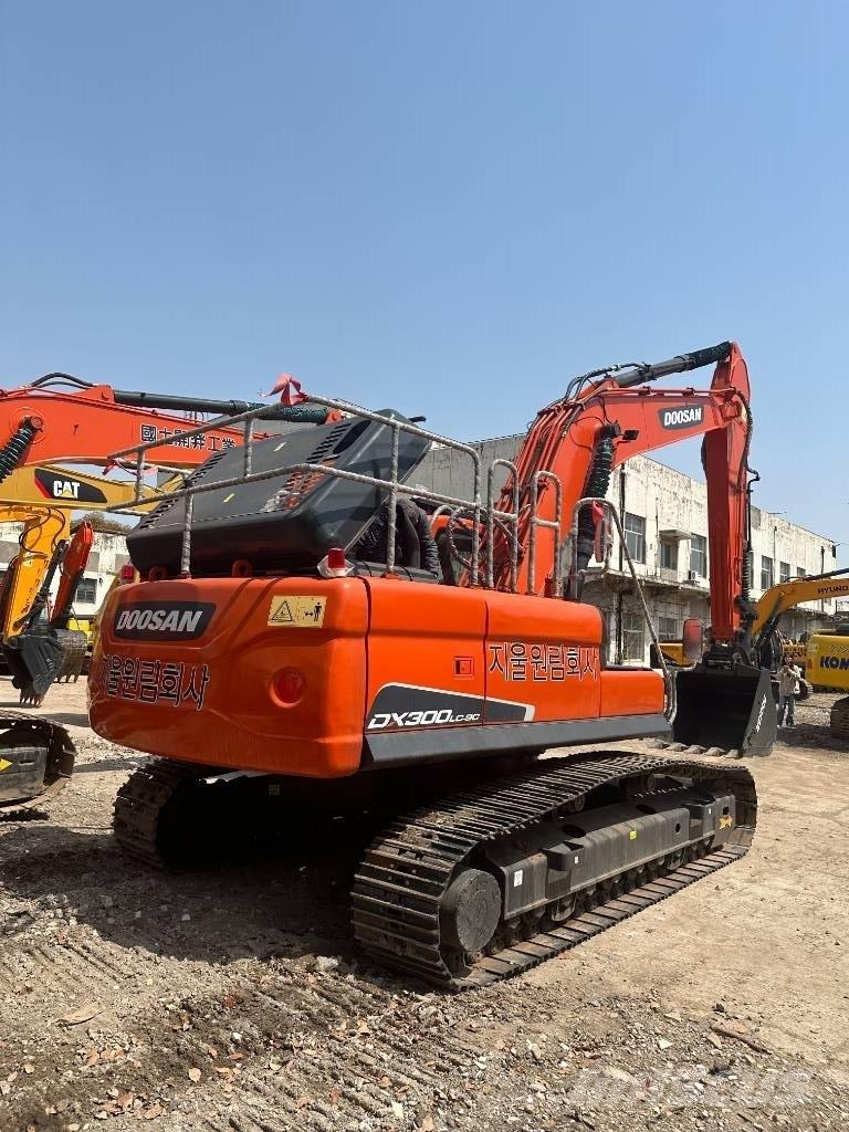 Doosan DX 300 Midigravere 7 - 12t