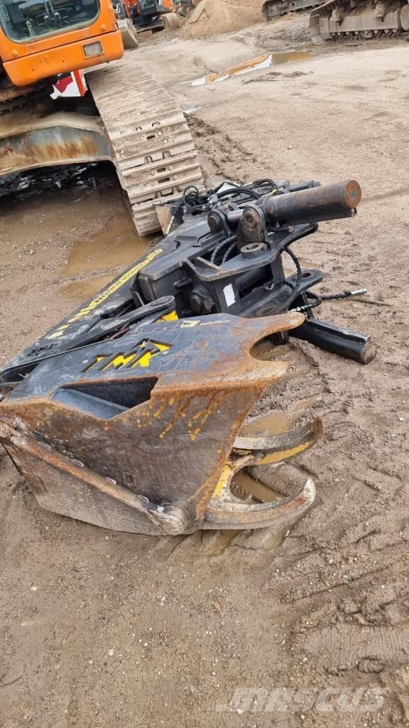 TMK 3000 Feller bunchers