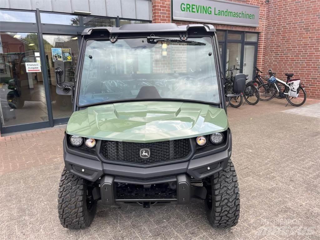 John Deere XUV875M ATV