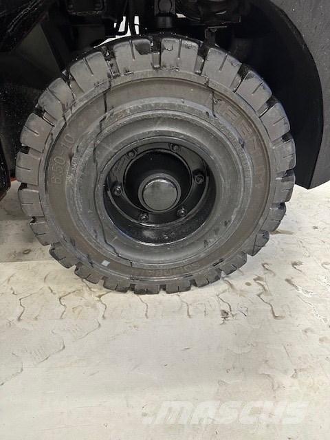 Toyota 52-8 FDF 30 Diesel Trucker