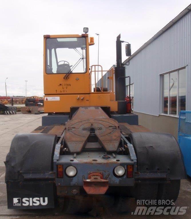 Sisu TRX 242 Terminaltraktor