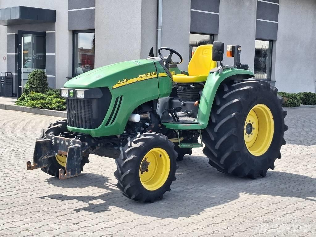 John Deere 4520 Traktorer
