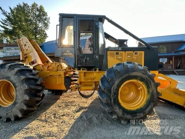 John Deere 540 G III Stammelunner