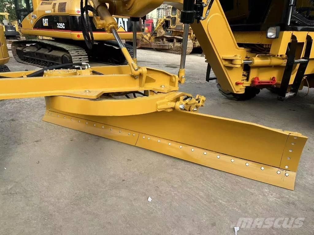 CAT 140 H Veihøvler