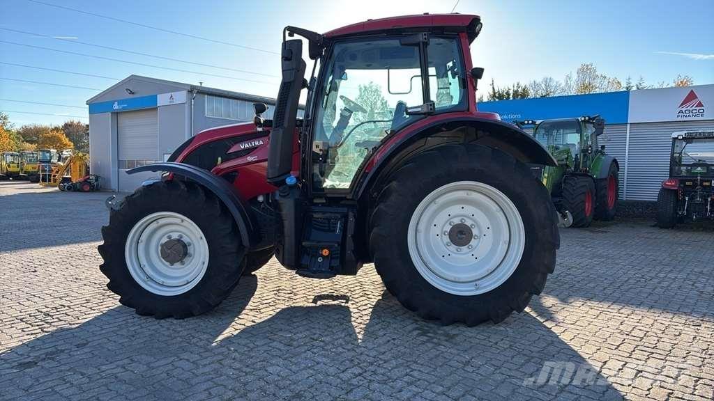 Valtra N134 0 Traktorer