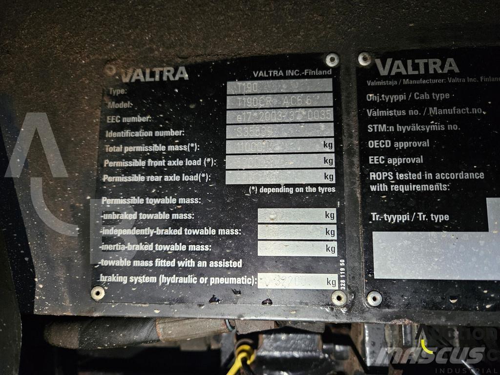 Valtra T190 Traktorer