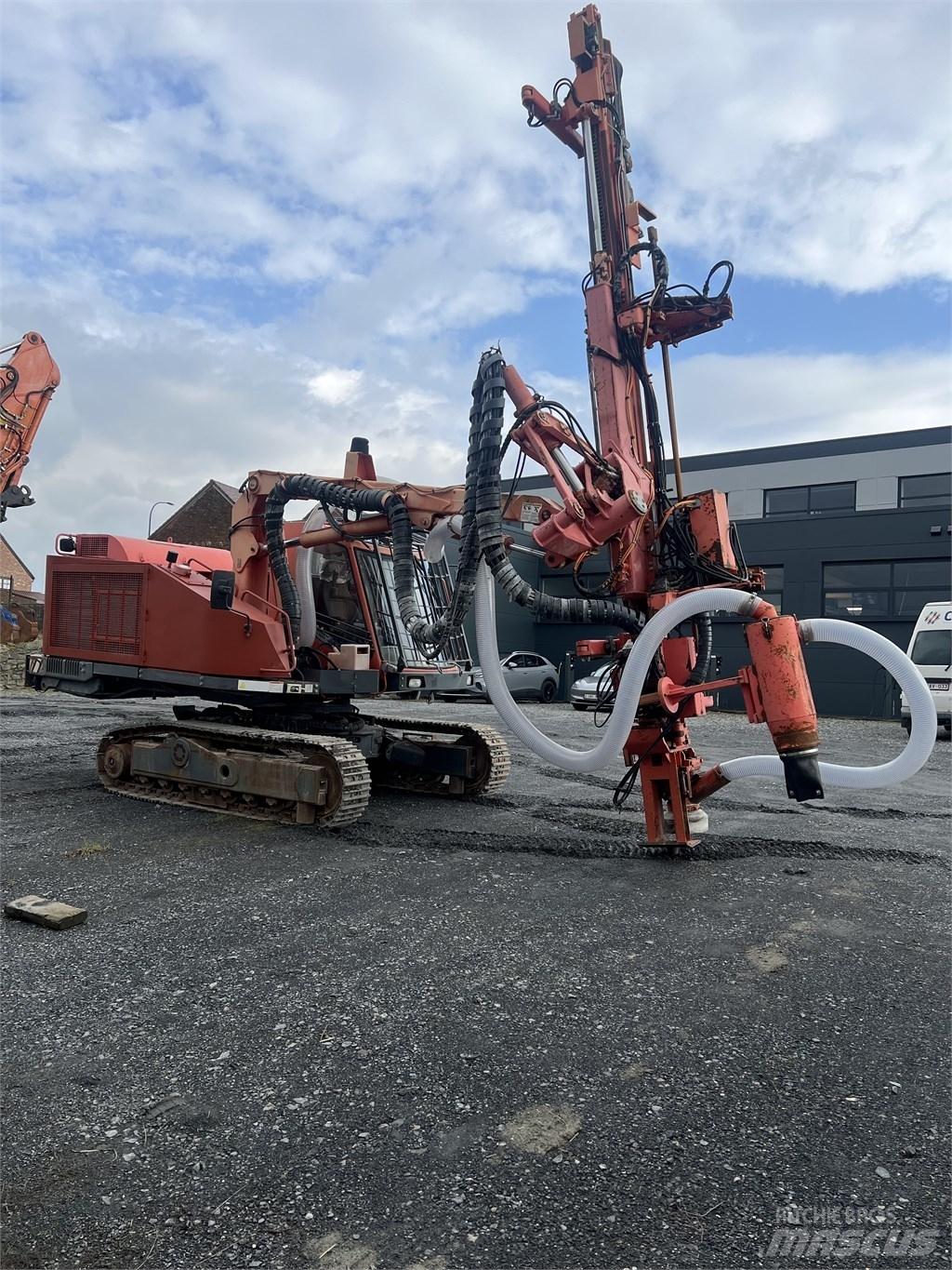 Sandvik DQ 500 Borerigger