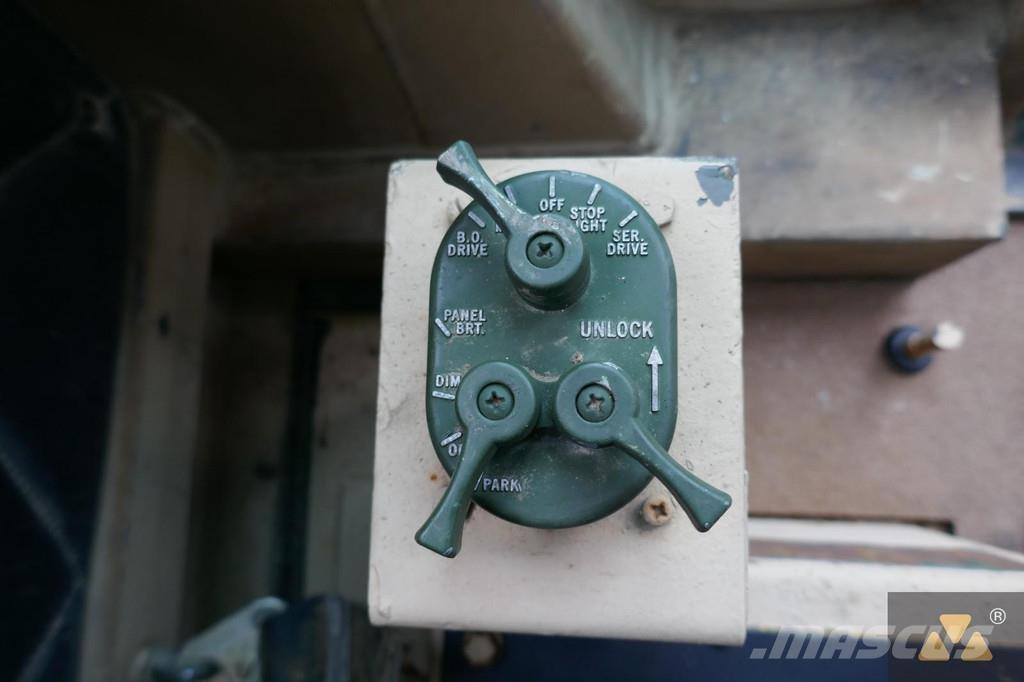 CAT 130G Ex-army Veihøvler