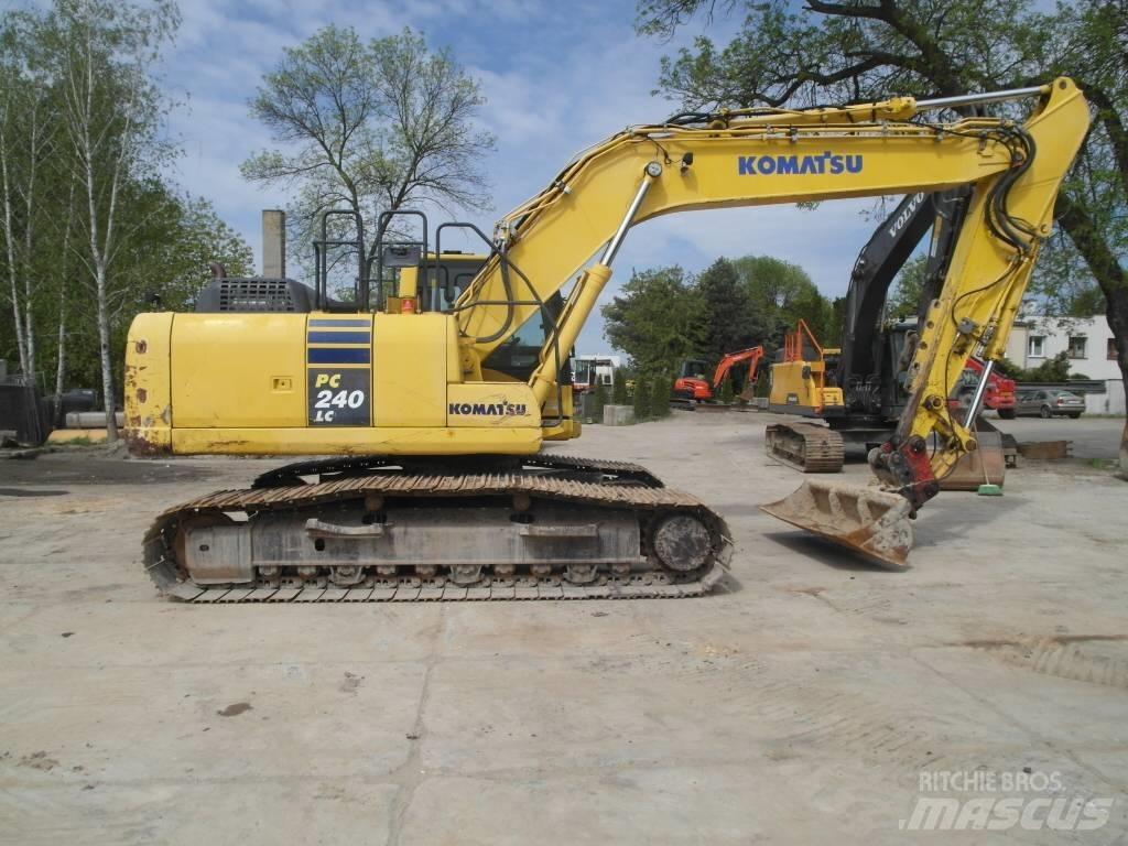 Komatsu PC 240 LC-10 Beltegraver