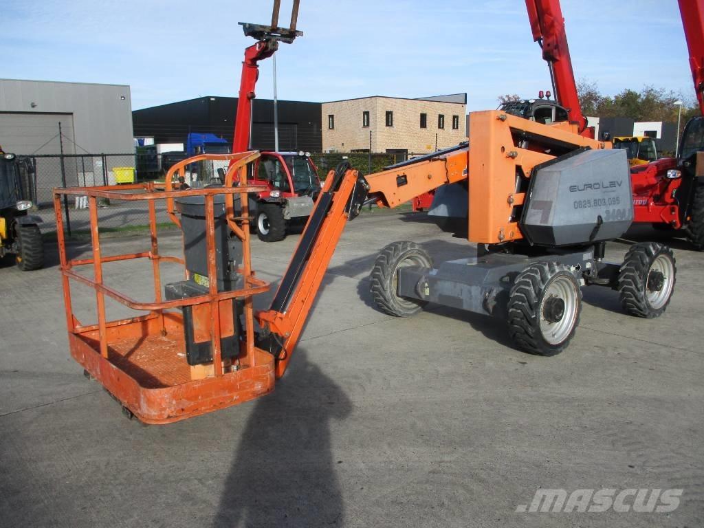 JLG 340 AJ (511) Selvgående bomlifter