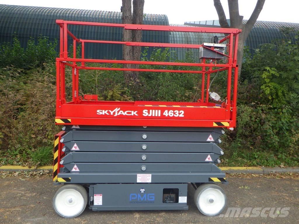 SkyJack SJ4632 Sakselifter