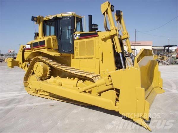 CAT D 7 R LGP Dozere Beltegående