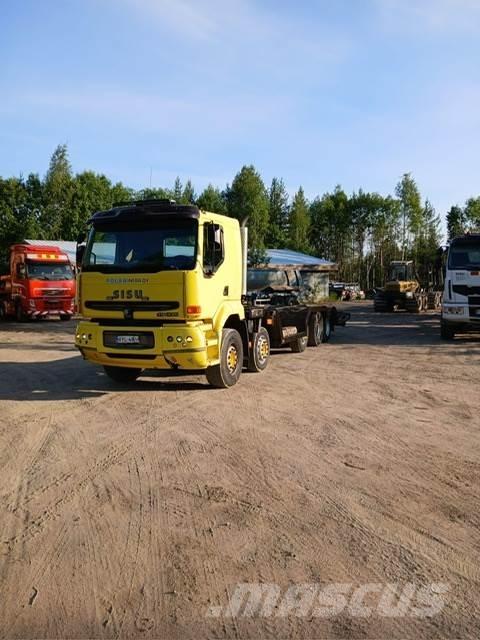 Sisu E11M Spesialbiler for transport av skogsmaskiner