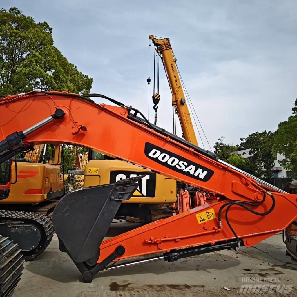 Doosan DX 225 Beltegraver