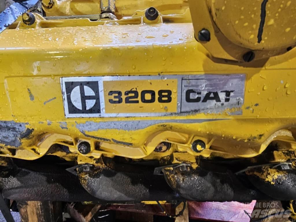 CAT 3208 Motorer