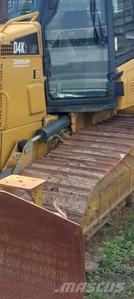 CAT D 4 K 2 LGP Dozere Beltegående