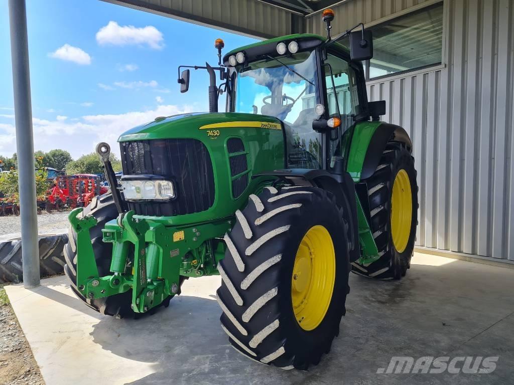 John Deere 7430 AP Traktorer