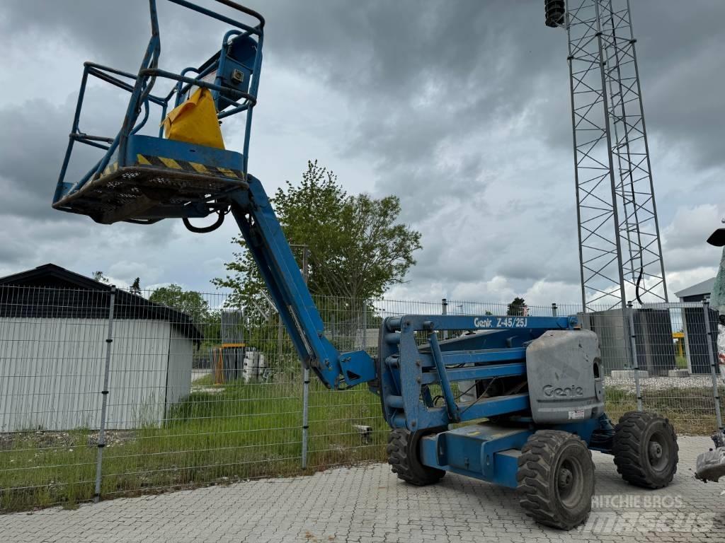 Genie Z 45/25 Leddede bomlifter