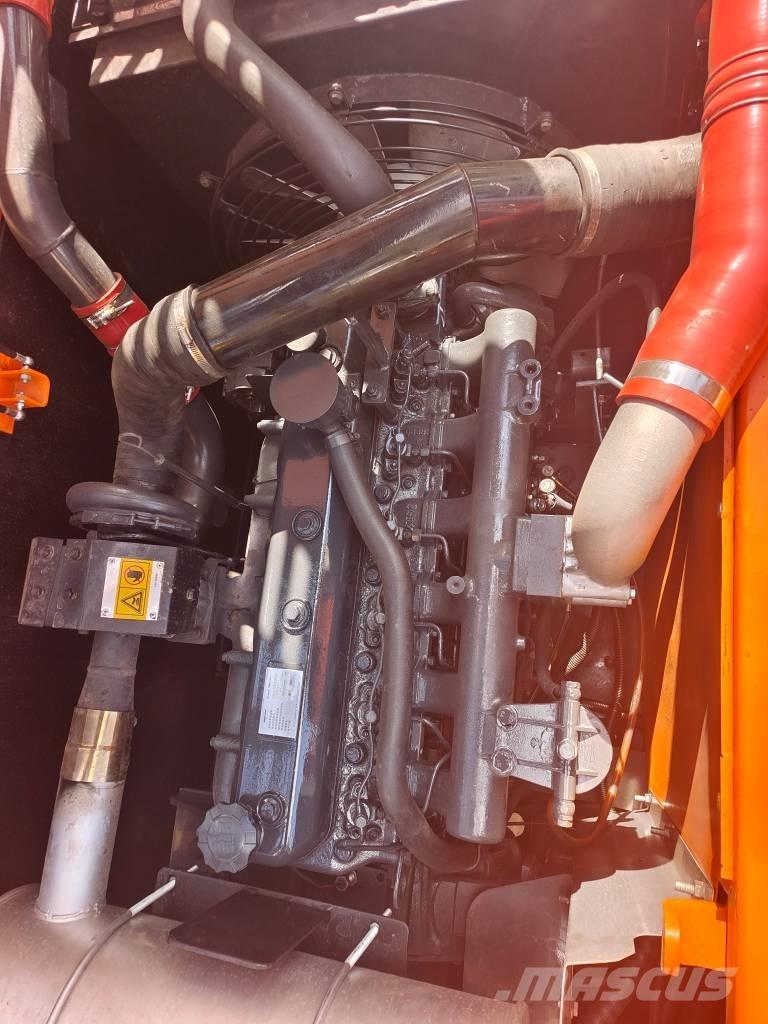 Doosan DX225 LC-9C Beltegraver