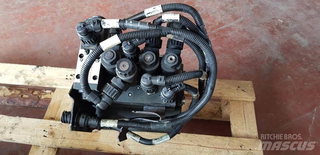 Mercedes-Benz Actros Hydraulikk