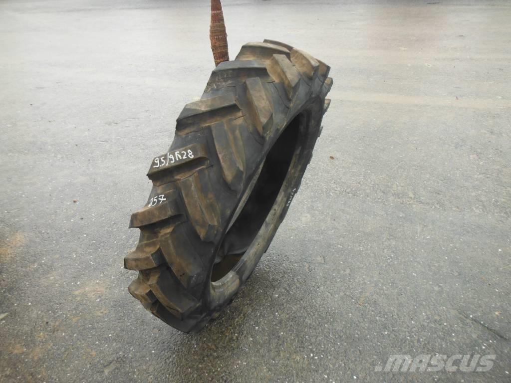 Michelin 9.5/9R28 Dekk, hjul og felger